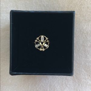 Scosha white sapphire& diamond ring, size 4.5.